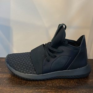 Adidas black sneakers